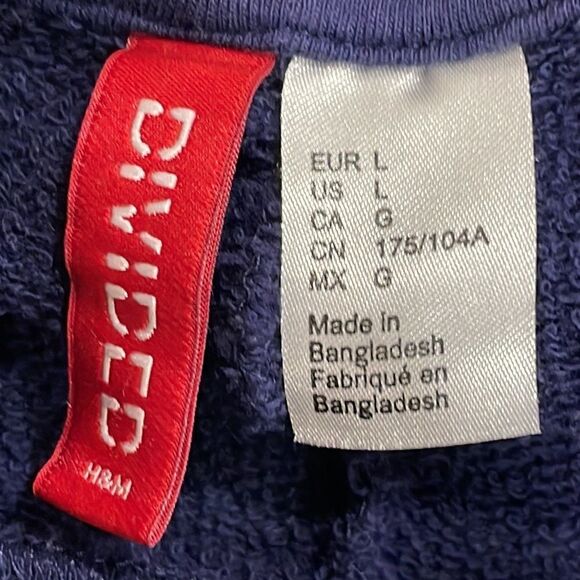 NWOT H&M Divided Brooklyn sweatshirt. Size L large 12/14 - Picture 5 of 8